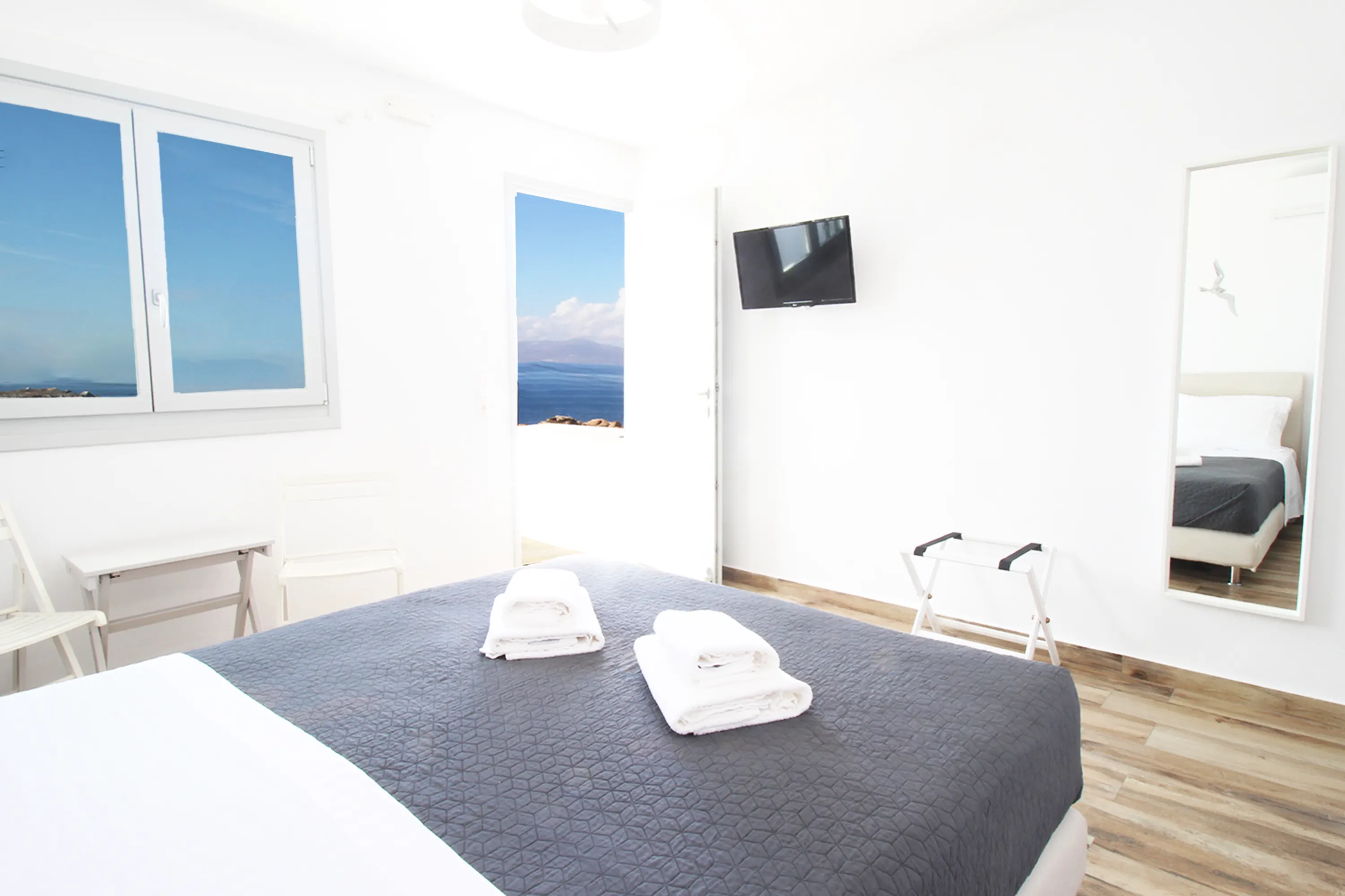 Classic Sea View Suite